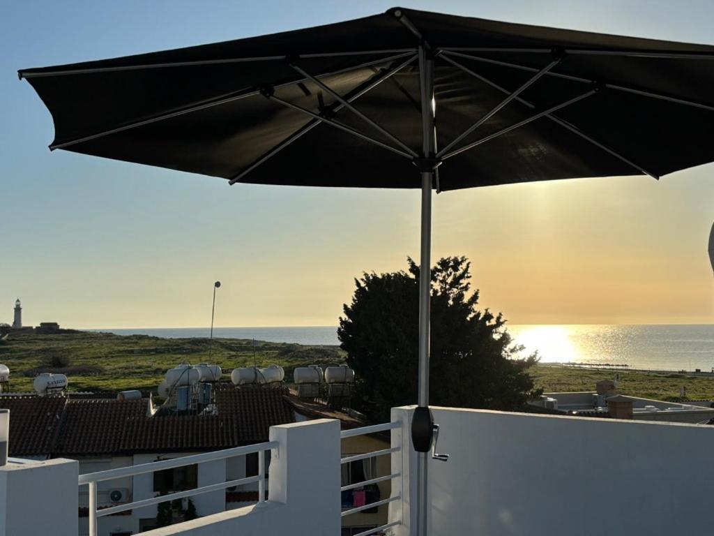 Venus Lighthouse 2B, Sea-View, Paphos Center Exterior foto