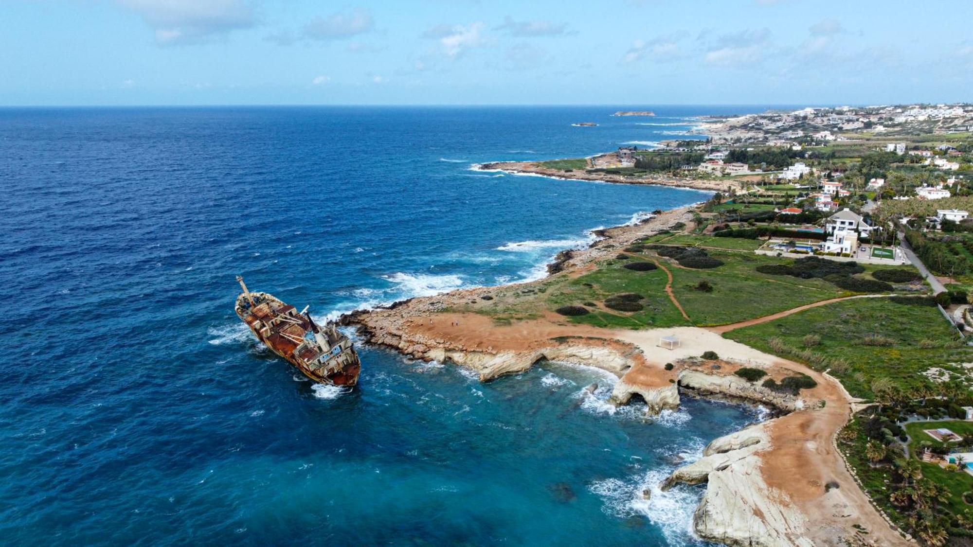 Venus Lighthouse 2B, Sea-View, Paphos Center Exterior foto